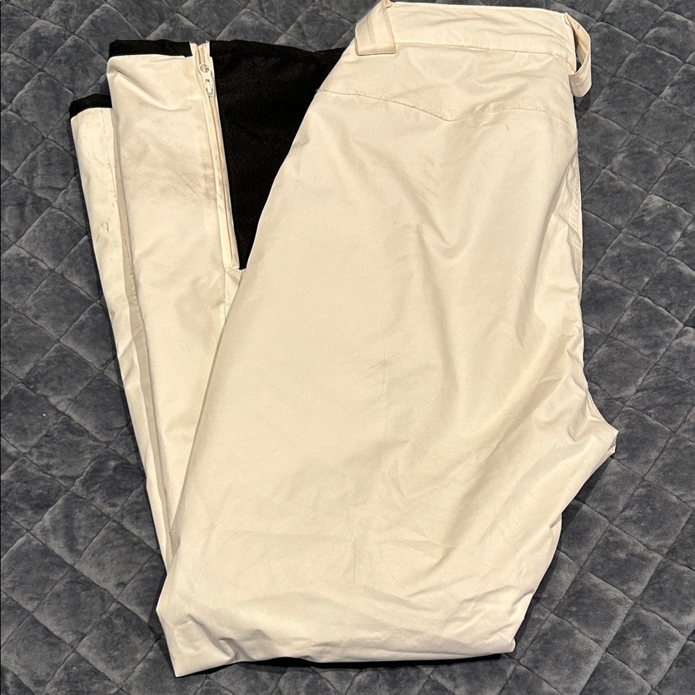 Women’s snow pants